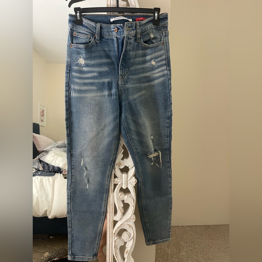 Refuge High Rise Blue Distressed Jeans